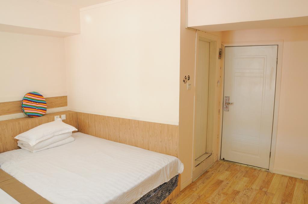 Chengdu Luojiaodian Hostel Room photo